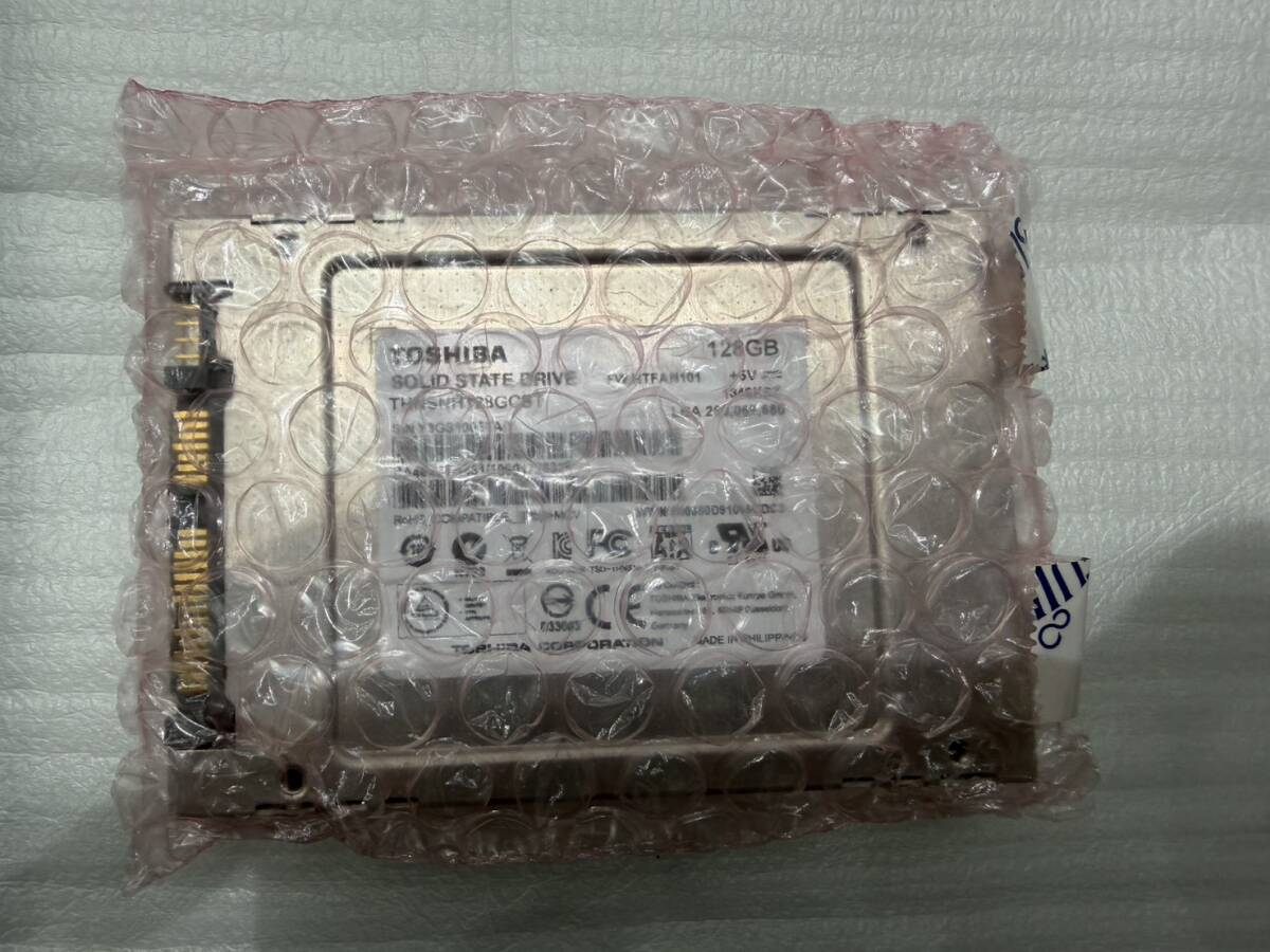 【TOSHIBA】 SSD SATA THNSNH128GCST 128GB 2.5インチ 新品 7MM 在庫5拍卖