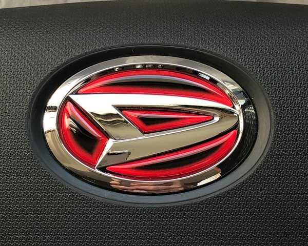 ダイハツ ハイゼットカーゴ S700V.710V ステアリング エンブレムシート ヒートレッド ハンドル用 SDH-D01 樹脂盛立体3D加工 ZEROWIN拍卖