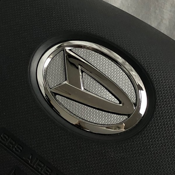 ダイハツ ステアリング エンブレムシート マイクロシルバー 簡単取付け ハンドル ZEROWIN DAIHATSU ドレスアップ 日本製 送料無料拍卖