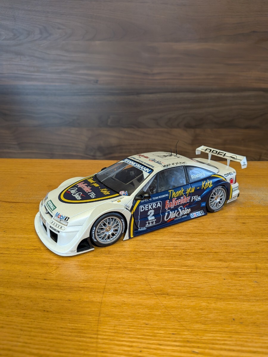 UT Models 1/18 オペル カリブラ V6 DTM/ITC クラス モデルカー ミニカー フィギュア レーシングカー拍卖