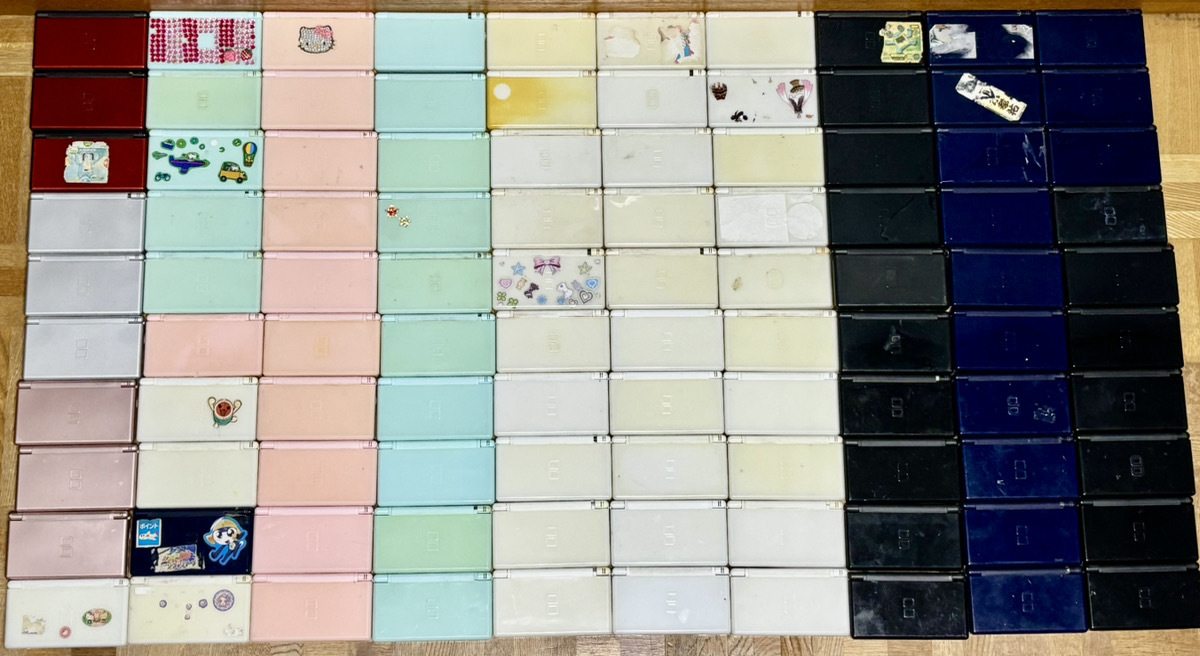 ニンテンドーDS lite 任天堂 100台 大量 まとめ セット Nintendo 本体 DSライト USG-001 通電多数拍卖