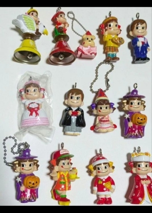 ぺこちゃん ハンドベル フィギュア キーホルダー拍卖