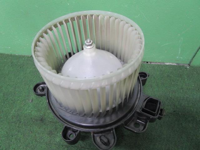 NV100クリッパー HBD-DR17V ヒーターブロアモーター DX 4WD 27226-4A00L【岐阜発】拍卖