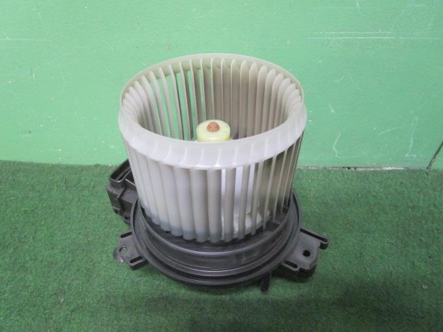 ハイゼット 3BD-S321V ヒーターブロアモーター カーゴ デラックス SA3 87103-B2140【岐阜発】拍卖