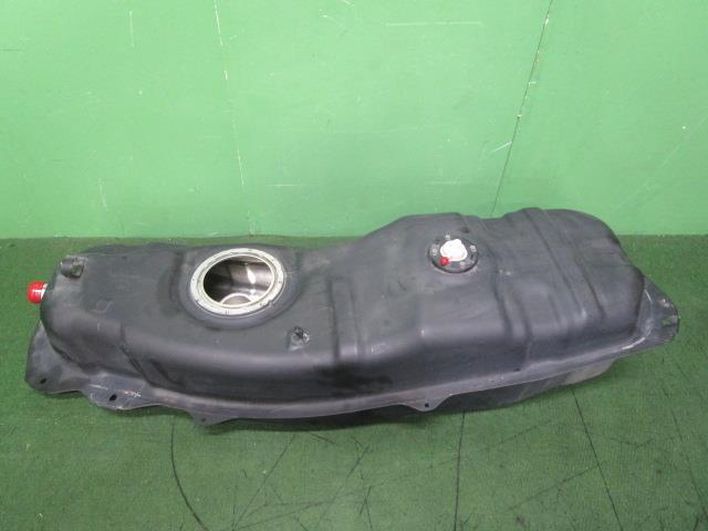 ハイゼット 3BD-S321V フューエルタンク カーゴ デラックス SA3 77001-B5140【岐阜発】拍卖