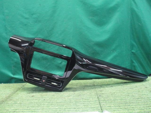 プリウス DAA-ZVW50 インストルメントパネル Sツーリングセレクション 55405-47140-C0【岐阜発】拍卖