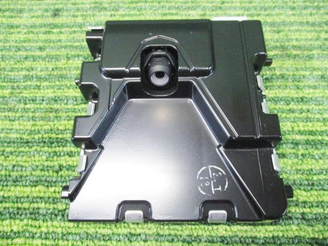 プリウス DAA-ZVW50 カメラ Sツーリングセレクション 8646C-47010【岐阜発】拍卖