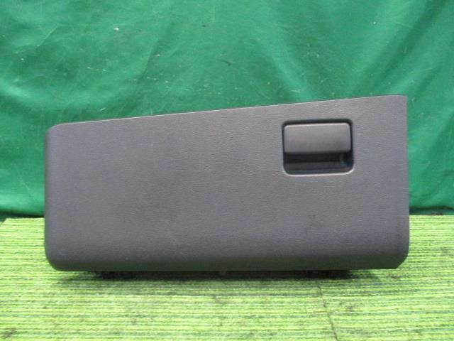 プリウス DAA-ZVW50 グローブBOX Sツーリングセレクション 55550-47140-C0【岐阜発】拍卖