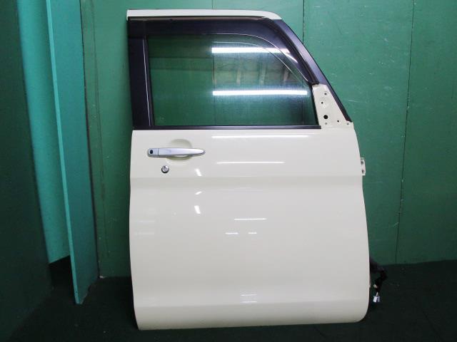 タント DBA-LA600S 右FドアASSY X 67001-B2400【岐阜発】拍卖