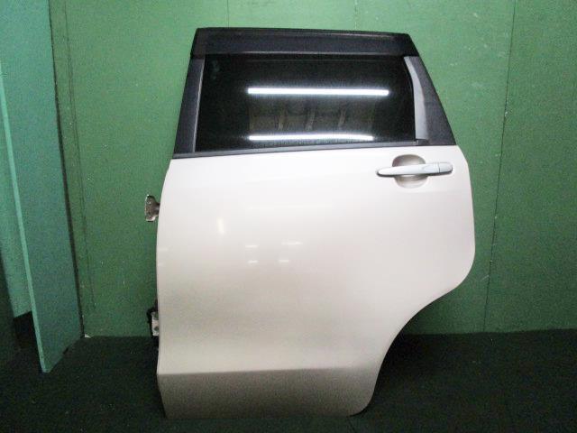 ムーヴ DBA-LA100S 左RドアASSY X 67004-B2170【岐阜発】拍卖