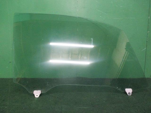 ライフ DBA-JC1 右Fドアガラス C 73300-SZH-000【岐阜発】拍卖