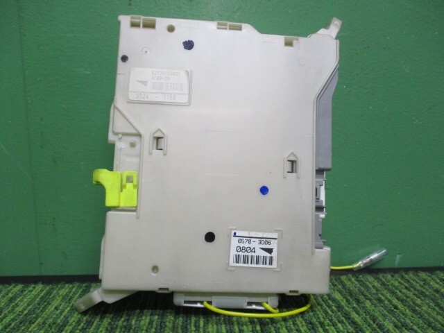 エスティマ DBA-ACR55W ヒューズボックス アエラス 4WD 7人 82730-28174【岐阜発】拍卖