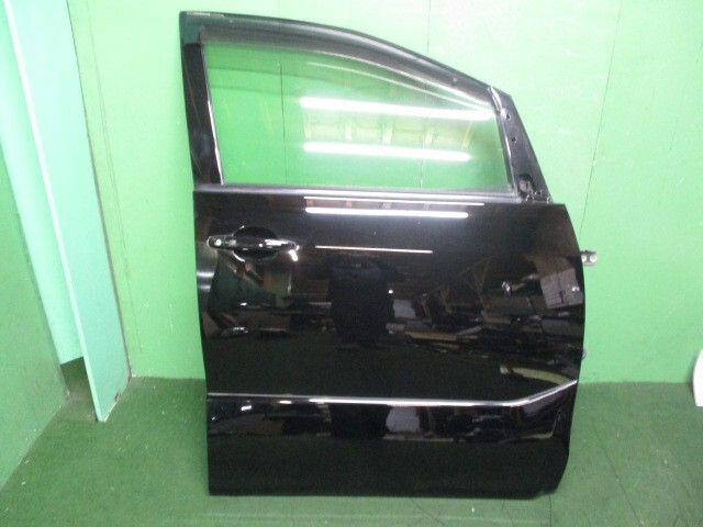 エスティマ DBA-ACR55W 右FドアASSY アエラス 4WD 7人 67001-28240【岐阜発】拍卖