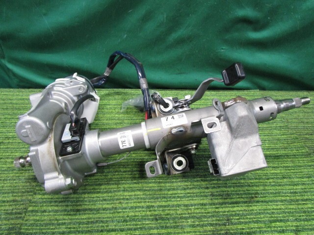 アクア DAA-NHP10 ステアリングコラム S 4520A-52162【岐阜発】拍卖