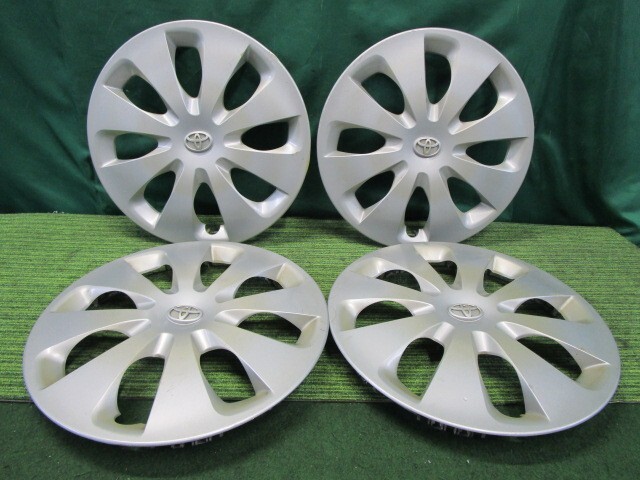 アクア DAA-NHP10 ホイールキャップ S 【岐阜発】拍卖