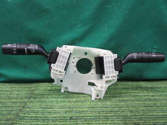 ビアンテ DBA-CCFFW ディマースイッチ グランツ-スカイアクティブ C332-66-122【岐阜発】拍卖