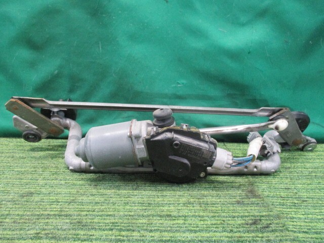 プリウス DAA-ZVW30 Fワイパーモーター S 85110-47190【岐阜発】拍卖