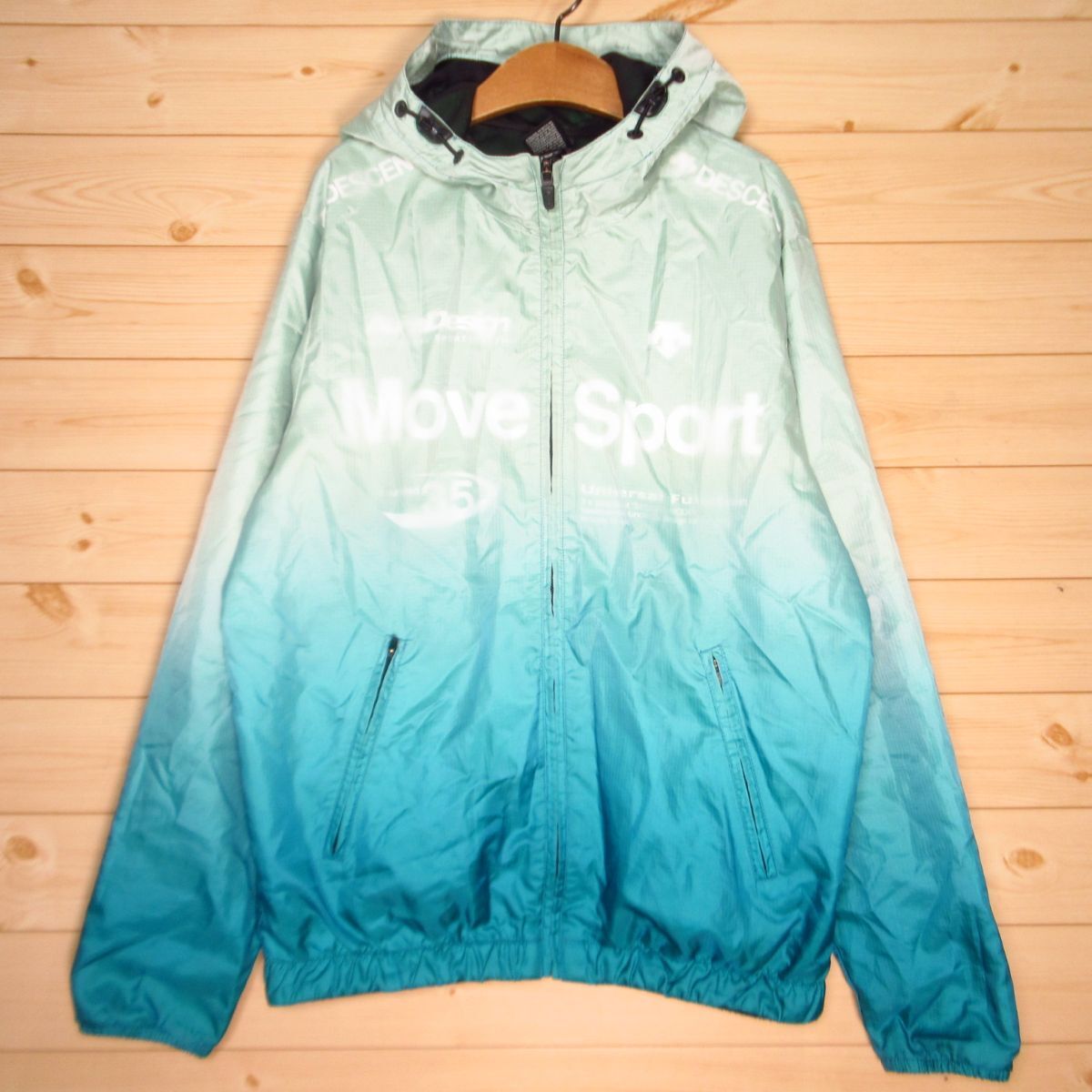 ◎使用少々!DESCENTE MOVESPORT デサント ムーブスポーツ ウインドブレーカー ジャケット 撥水 グラデーション メンズ 緑 Mサイズ◆AA4841拍卖