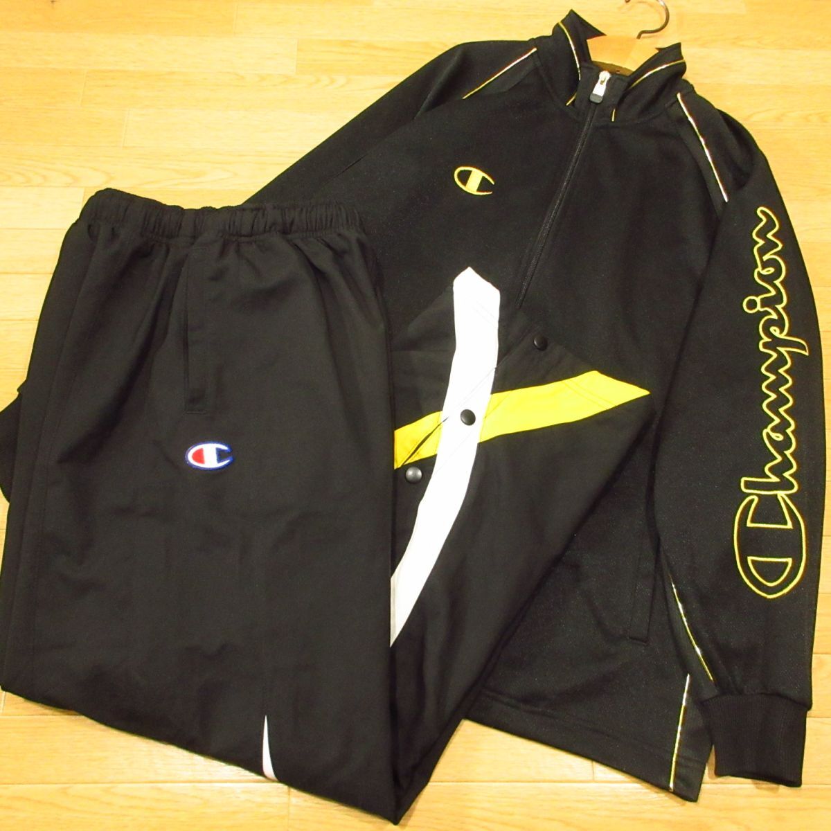 ◎使用少なめ!Champion チャンピオン M 上下セット ジャージ ジャケット&裏起毛パンツ バスケ 秋冬 メンズ 黒◆BA3836拍卖