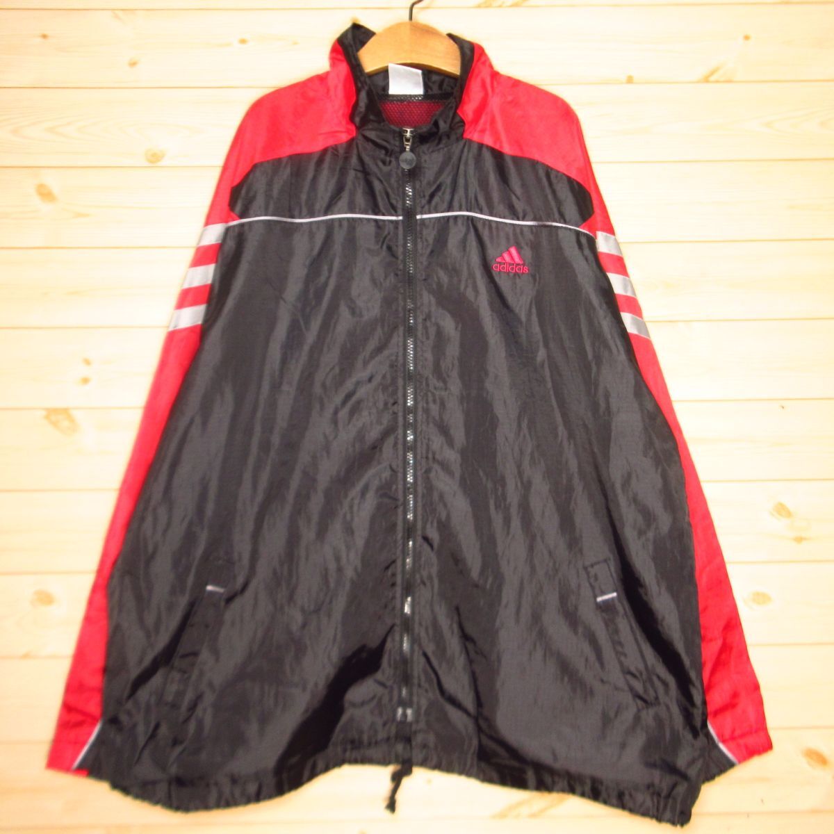 ◎良品 90s!adidas アディダス ナイロンジャケット ウインドブレーカー パフォーマンスロゴ ヴィンテージ メンズ 黒 赤 相当◆AA4907拍卖