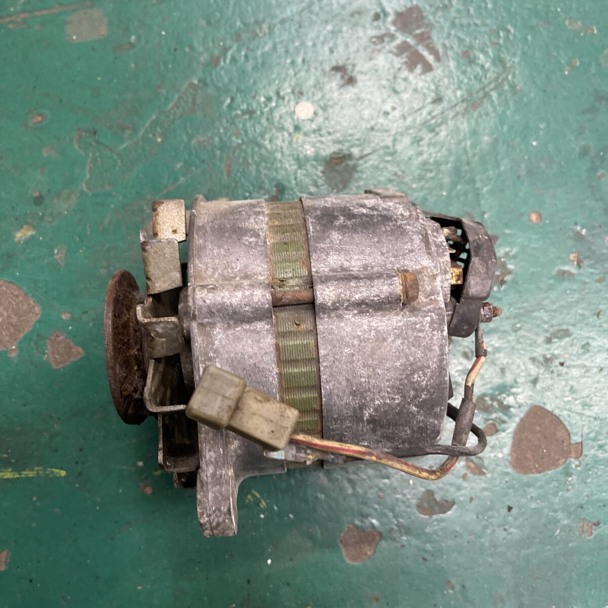 L型エンジン オルタネーター ダイナモ 日産 日立 23100-P4501 LT150-22 L20 L24 L26 L28拍卖