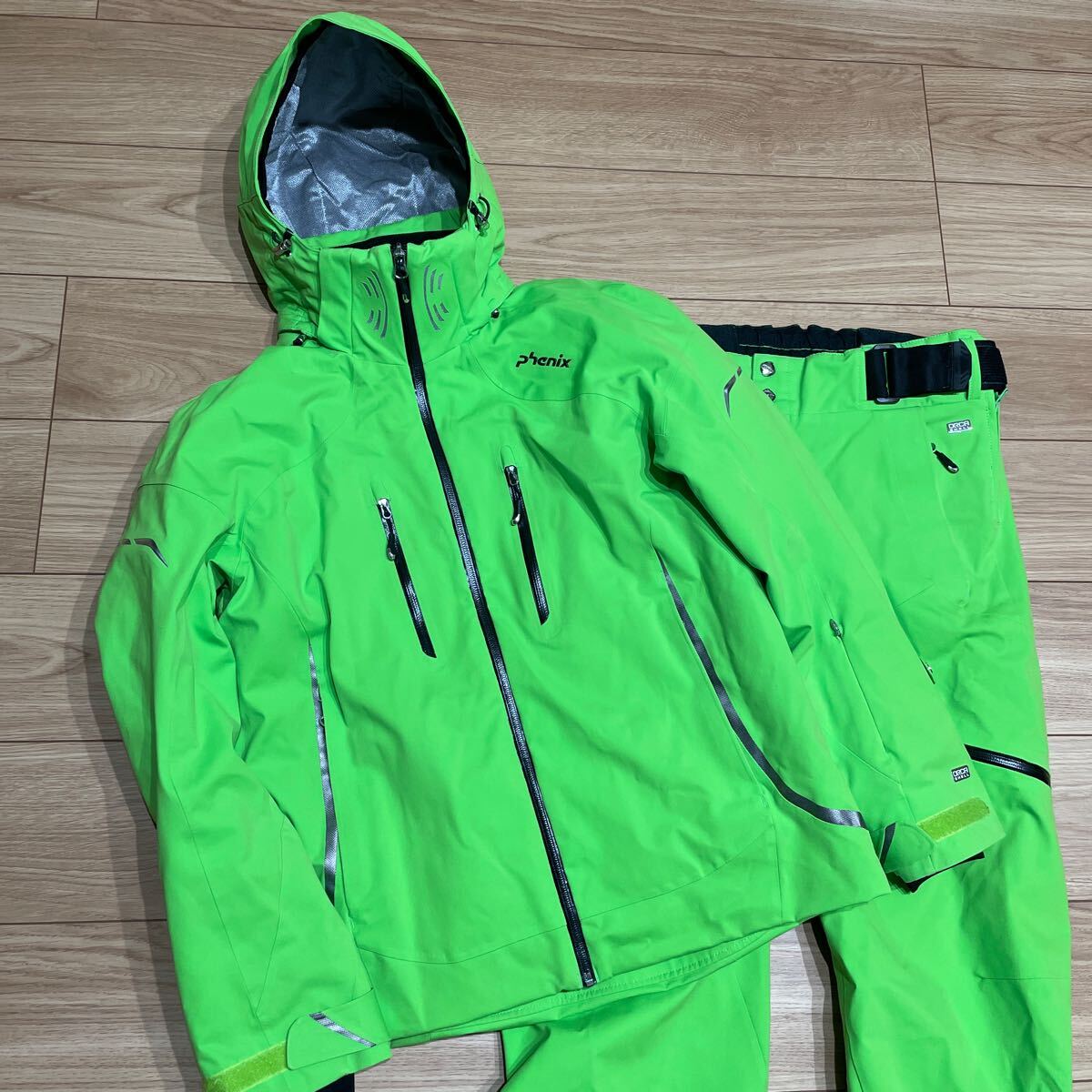 Phenix スキーウェア 上下セット Lサイズ拍卖