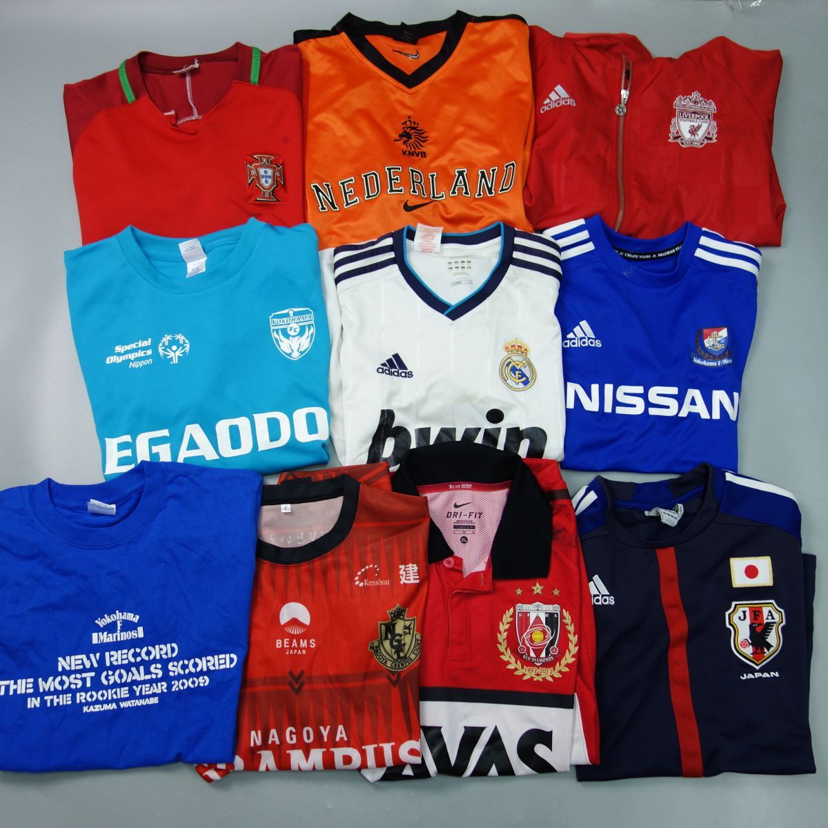 10点おまとめ 卸売 Jリーグ 日本代表 海外サッカー ユニフォーム等拍卖