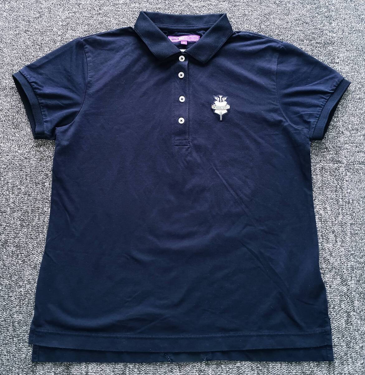 BEAMS GOLF ビームスゴルフ 背中レース切替 ロゴワッペン刺繍 半袖ゴルフポロ(紺M)日本製 価格13500円拍卖