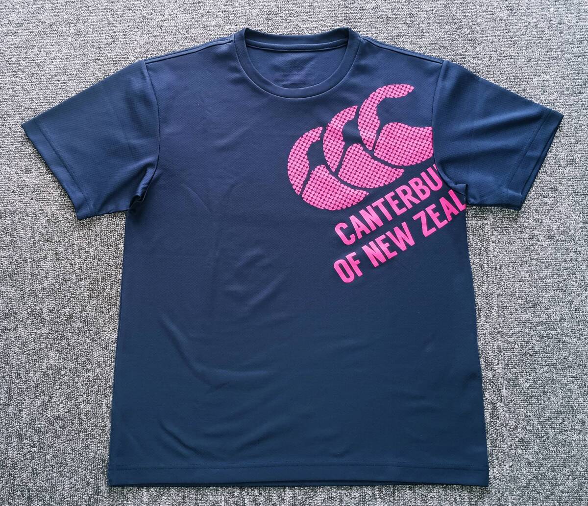 canterbury カンタベリー ポリエステル素材 フロントロゴ 半袖速乾Tシャツ(紺×ピンクM相当)RA35427拍卖