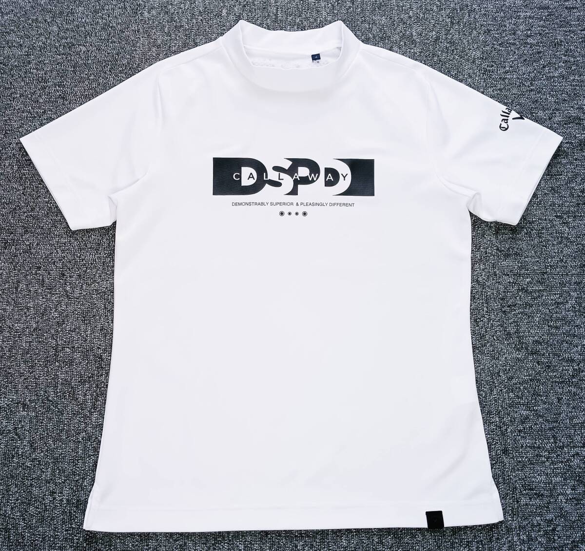美品!Callaway キャロウェイ DSPDロゴ ウインドセンサー 高ストレッチ 半袖モックネック(白M相当)拍卖