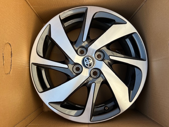 ★ トヨタ純正 アルミ アクア クロスオーバー X-アーバン 用 ★拍卖