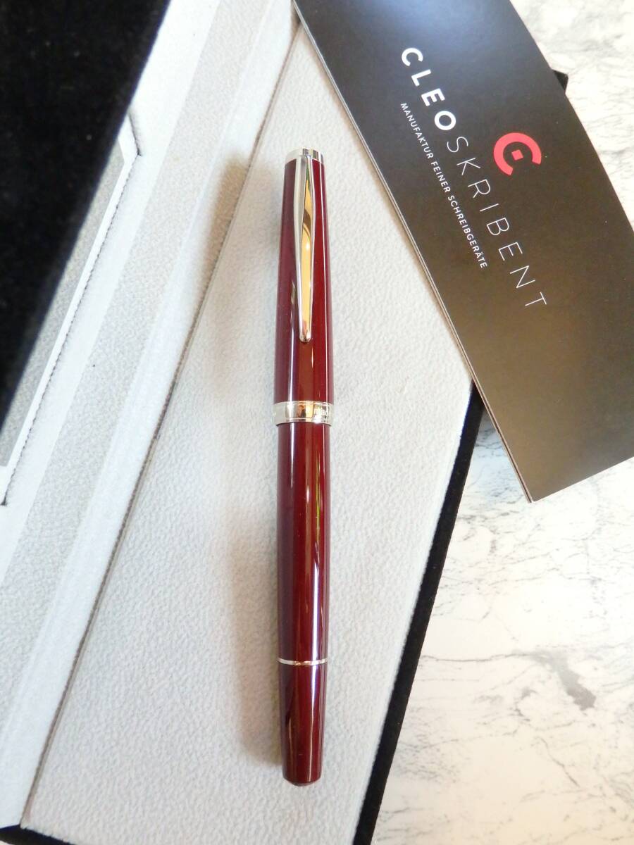 ◆【未使用・新品】【送料230円~】クレオ・スクリベント クラシック14Kシリーズ ボルドー万年筆 ペン先:14K585ソリッドゴールドEF 吸入式拍卖