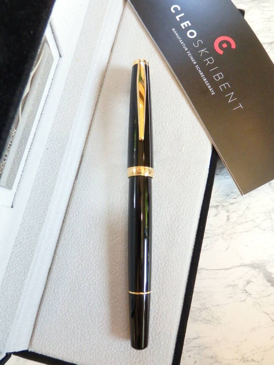 ◆【新品・未使用】【送料230円~】Cleo Skribent クレオ・スクリベント クラシック14Kシリーズ ブラック万年筆 ペン先:14K585 EF拍卖