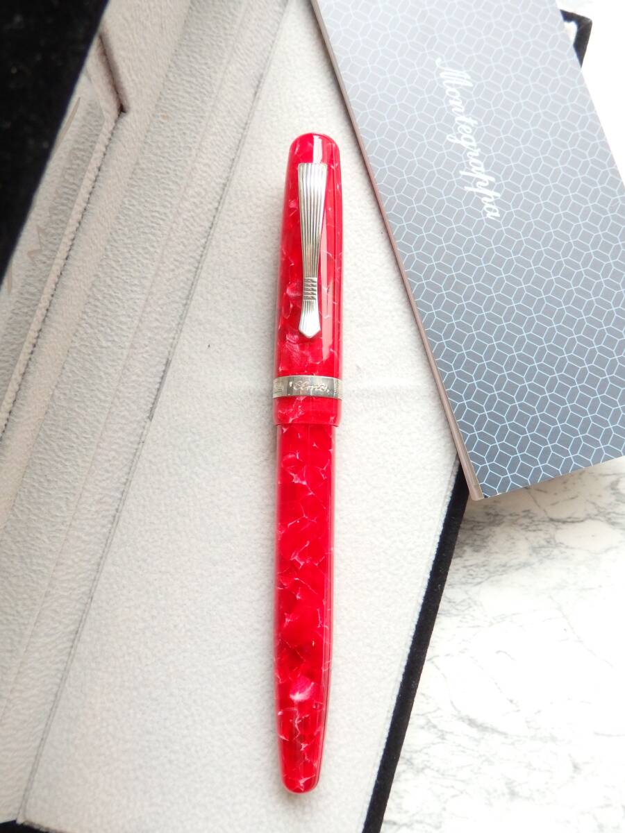 ◆【未使用に近い】【送料410円】モンテグラッパ Elmo エルモ レッドマーブル万年筆 ペン先:18K750ソリッドゴールド M拍卖