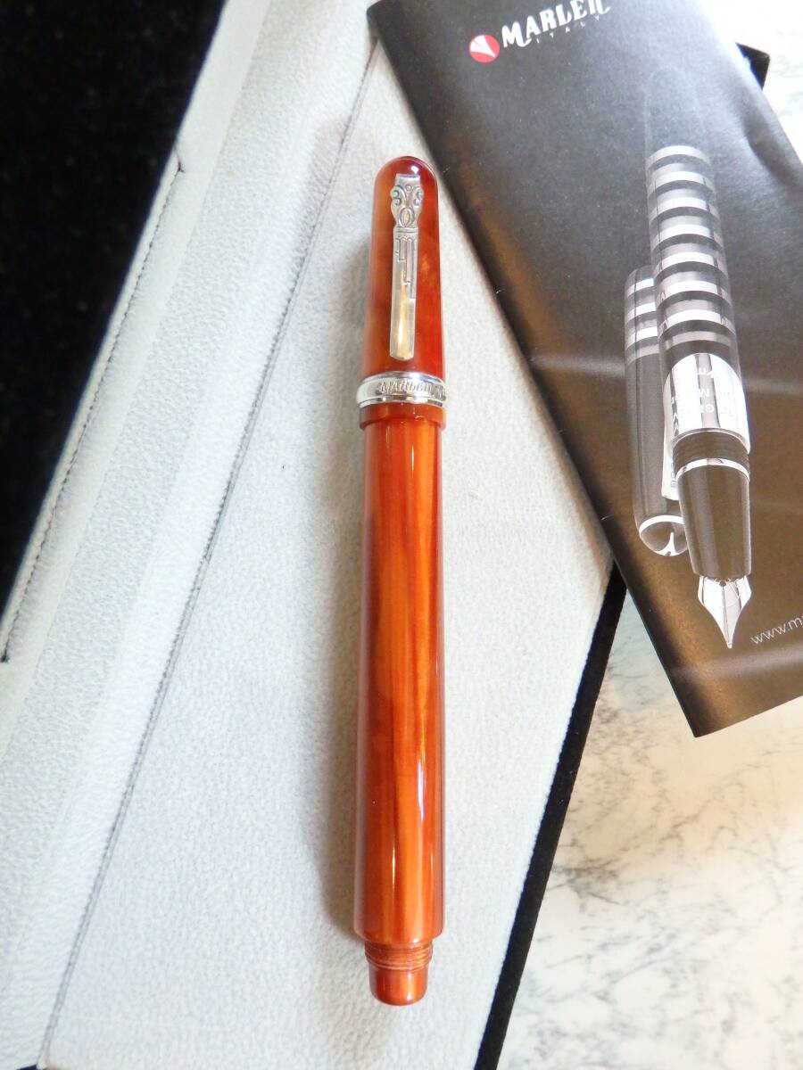 ◆【ほぼ未使用】【送料230円】マーレン万年筆 マルクシャガール オレンジ万年筆 ペン先18Kt750 ソリッドゴールド F 拍卖
