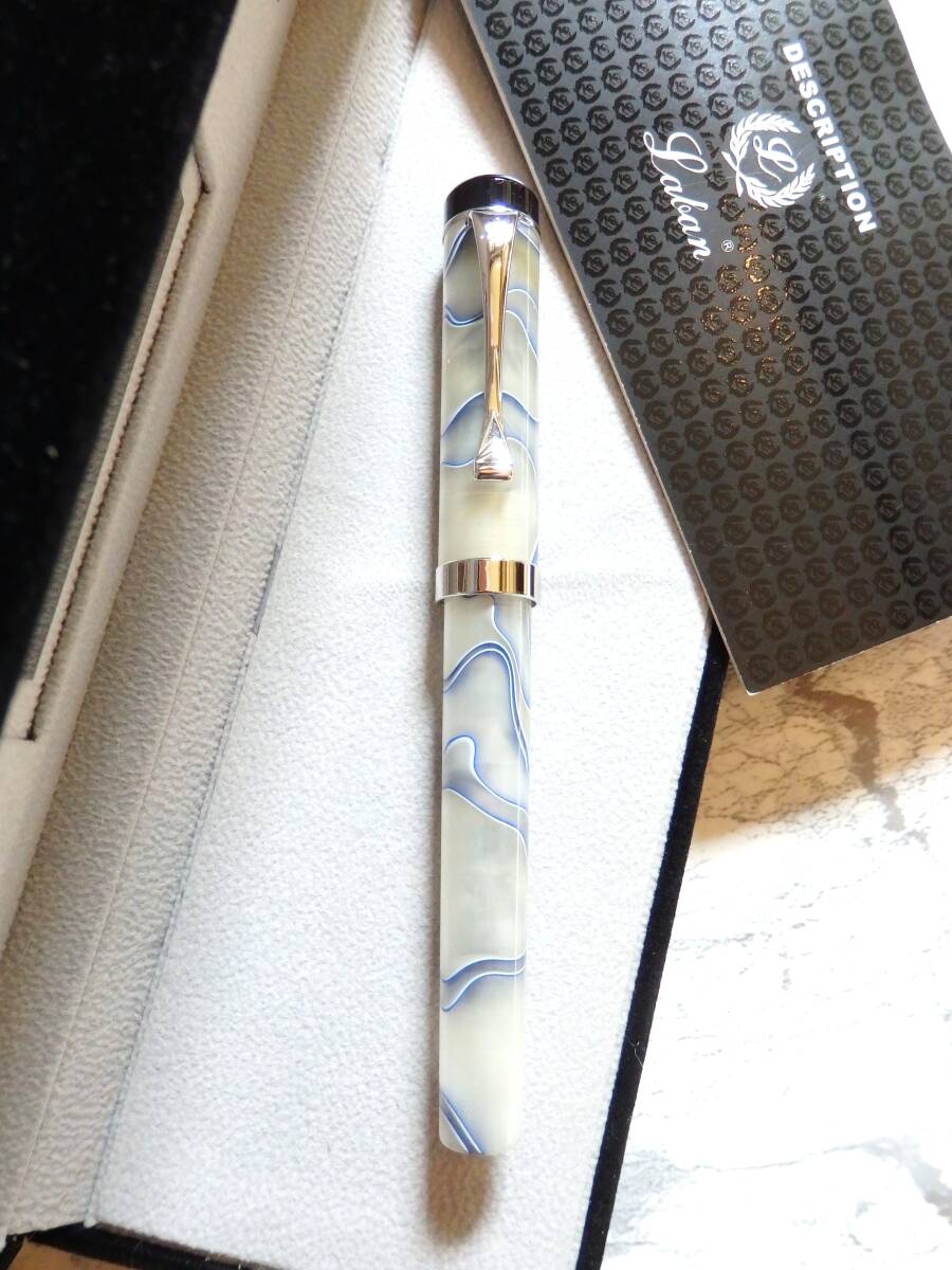 ◆【新品・未使用】【送料410円】ラ バン グレイ・ブルーレジン万年筆 ペン先:B拍卖