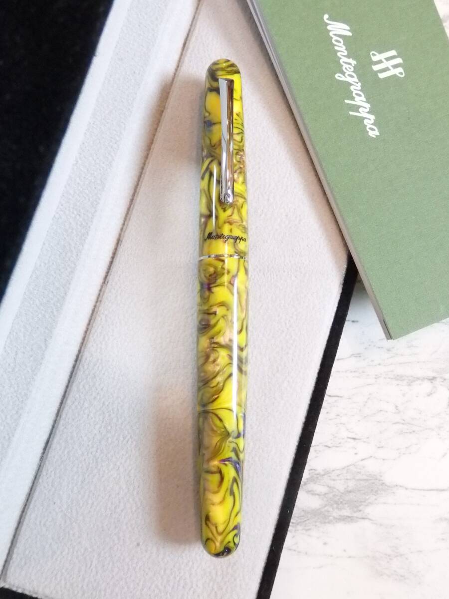 ◆【新品・未使用】【送料410円~】モンテグラッパ エルモ イエローアイリス万年筆 ペン先:M拍卖