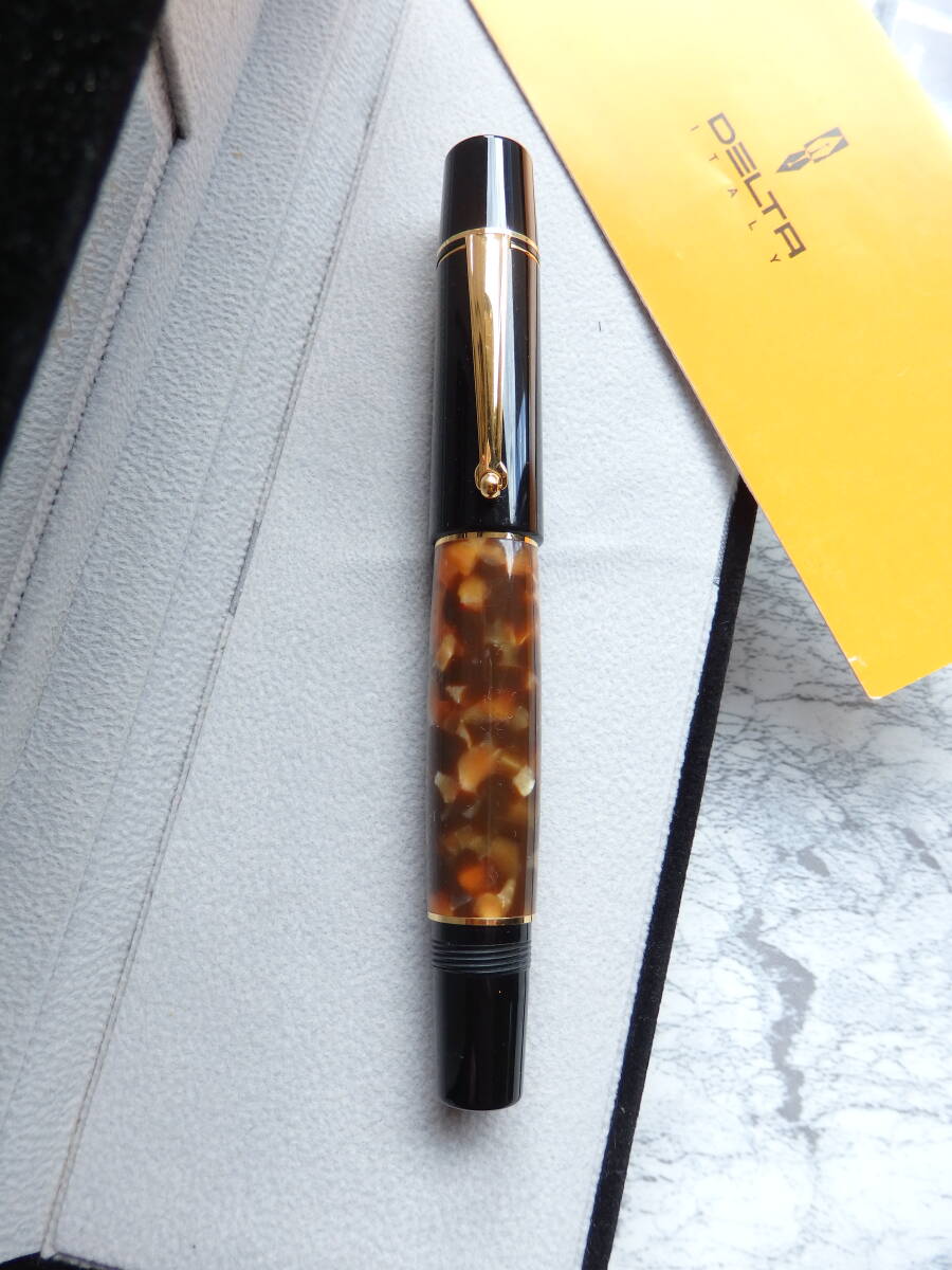 ◆【極上物】【送料410円】DELTA デルタ Parthenope オールドナポリ万年筆 ペン先:18K750ソリッドゴールド M拍卖