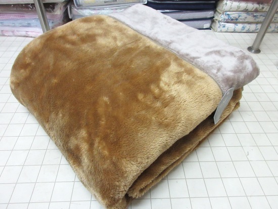 ★はんぱ物★厚手 エリ式2枚合せマイヤー毛布 シングル キャメル拍卖