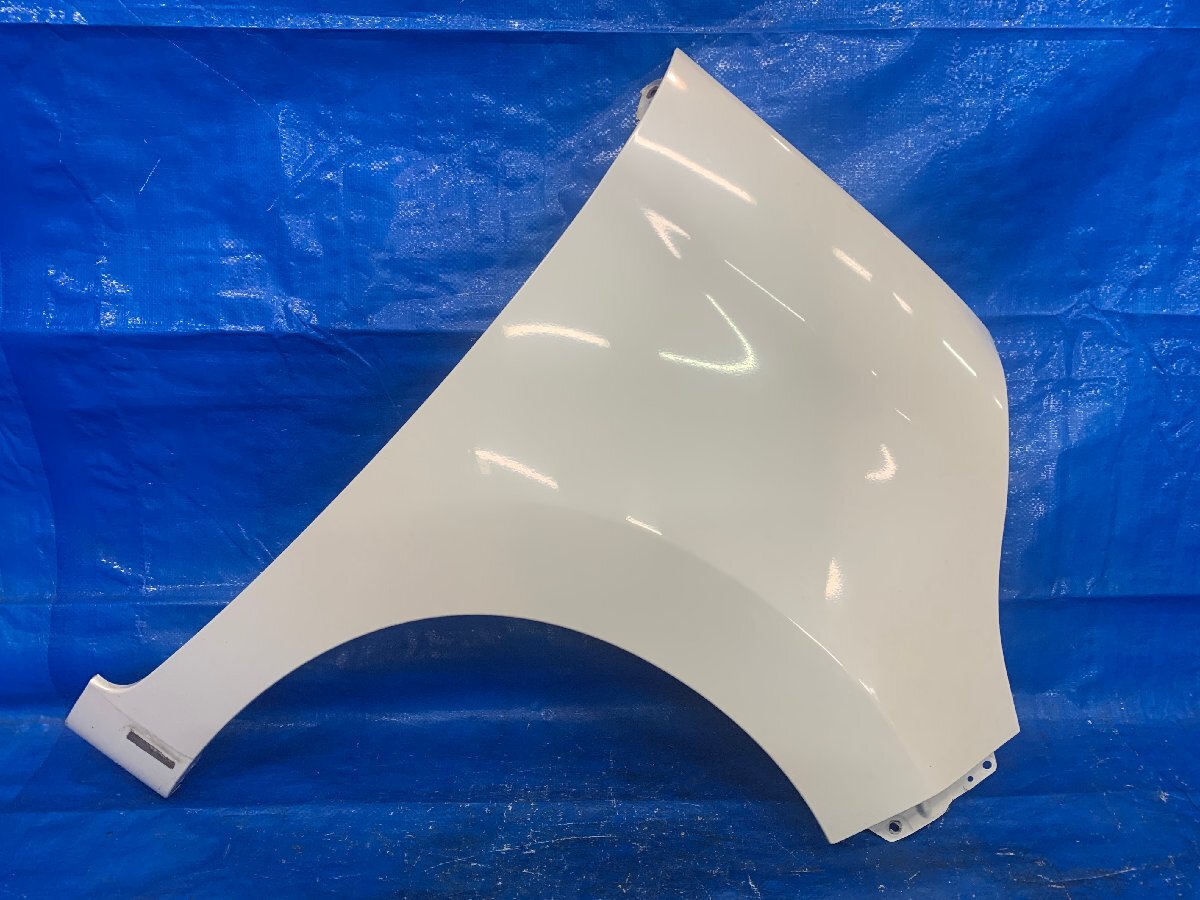 MK21S パレット 右フェンダー 品番 57611-82K10 年式 H20/5 カラー№ Z7T 保 9 700700拍卖