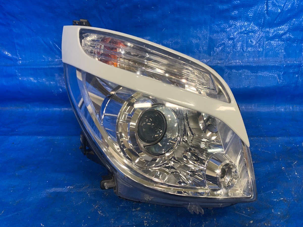 MK21S パレット 右ヘッドライト/右ヘッドランプ HID アイライン付 品番 35120-82K10 年式 H20/5 カラー№ Z7T 保 24D1 700703拍卖