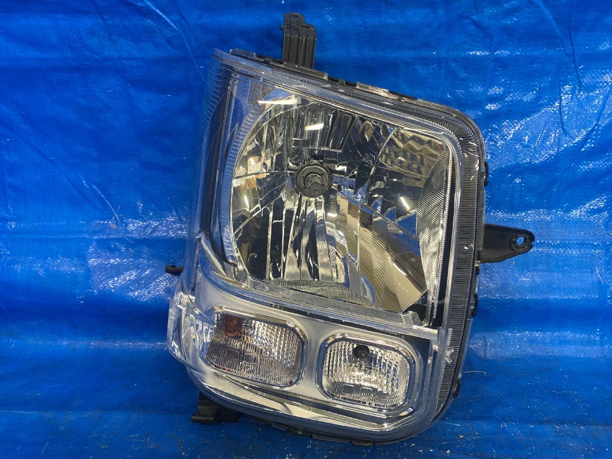 DS17V ミニキャブ 右ヘッドライト/右ヘッドランプ ハロゲン 品番 MQ513292 カラー Z2S 年式H30/7 棚 15D1 700344拍卖