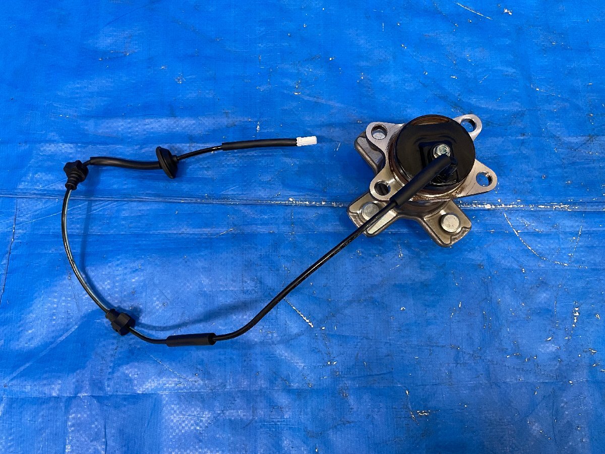 JF3 N-BOXカスタム 左リアハブ/左リアABSセンサー 品番 42200-T5A-952/42200-TTA-J51/57475-TTA-003 走行36.451km 保管9 501601拍卖