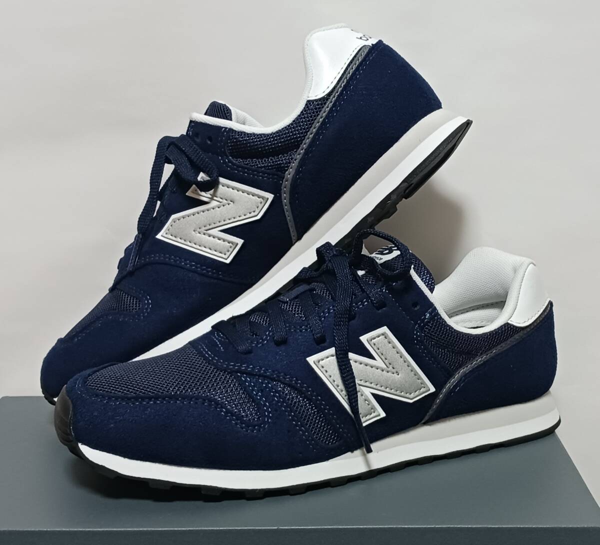 ニューバランス 人気のクラシックタイプML373ネイビー(KN2)27.5送料無料 !!拍卖