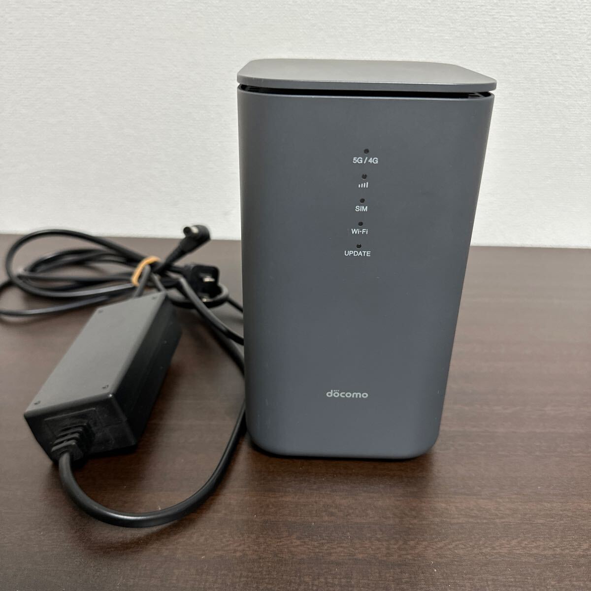 【美品 使用少】docomo home 5G HR02 ドコモ ホームルーター Wi-Fi 拍卖