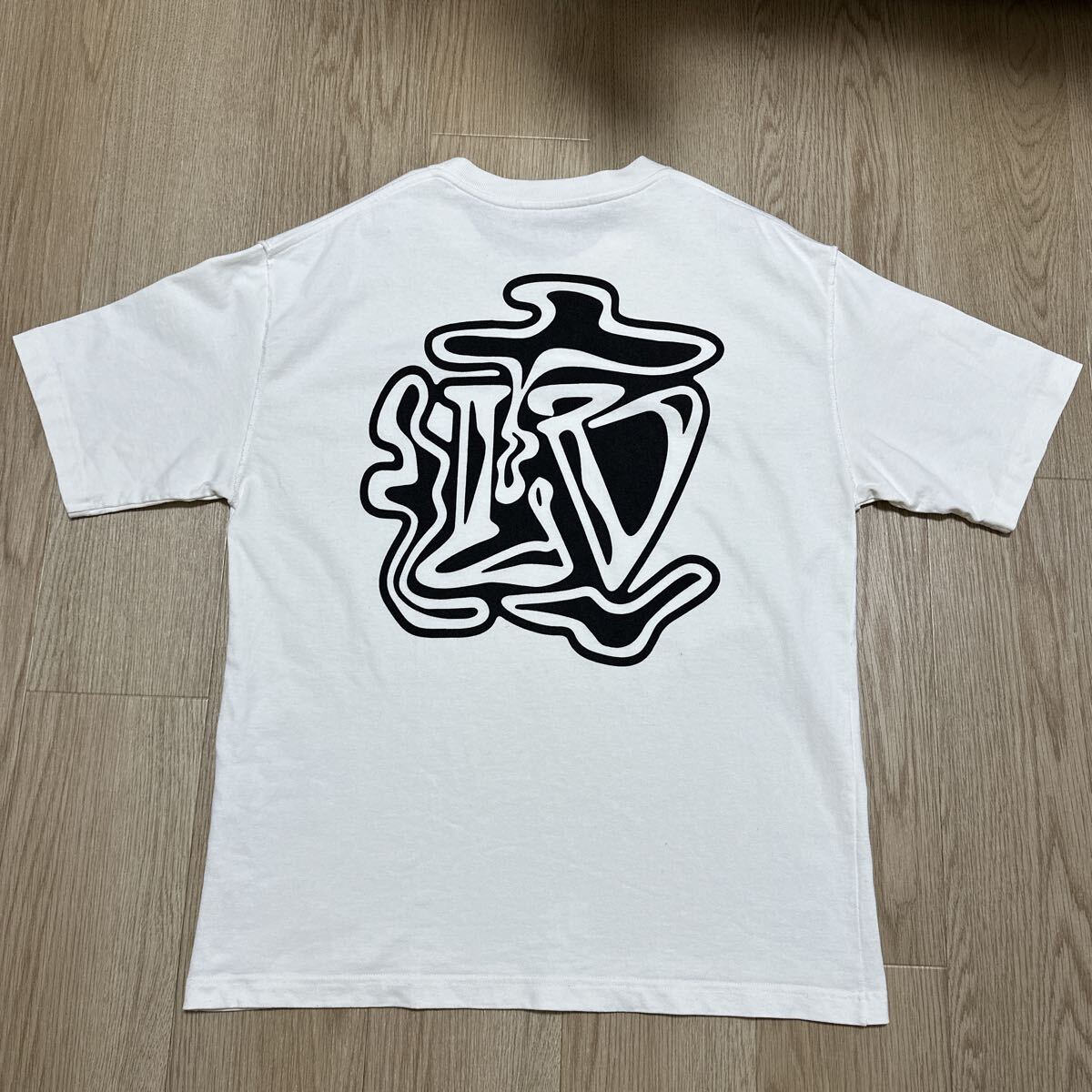 LOUIS VUITTON ルイヴィトン LVスモーク プリンテッド Tシャツ size XL ホワイト メンズ拍卖