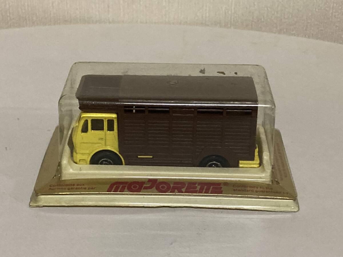 送料無料 ③ マジョレット majorette メルセデスベンツ トラック 模型 ミニカー 拍卖