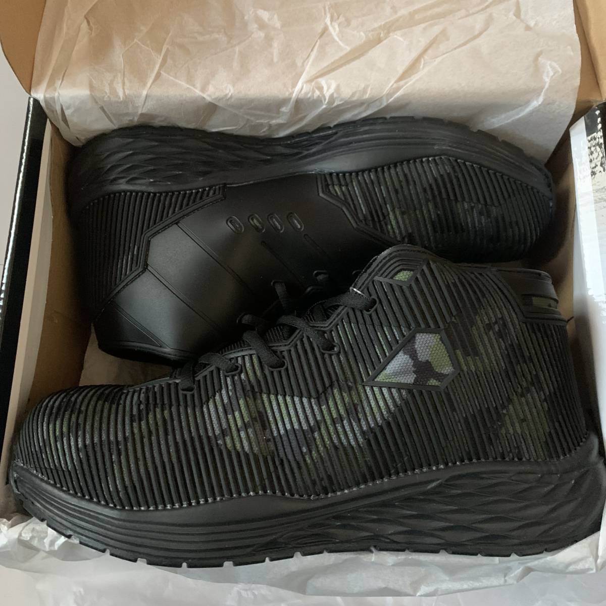 27.0cm 新品即決 Z-DRAGON セーフティシューズ ジードラゴン 自重堂 安全靴 作業靴 Z DRAGON ミドルカット スニーカー ブラックカモフラ拍卖