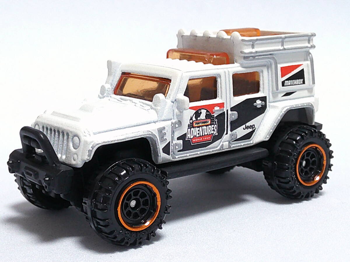 マッチボックス (白) ジープ ラングラー スーパーリフト <ルース> Matchbox拍卖