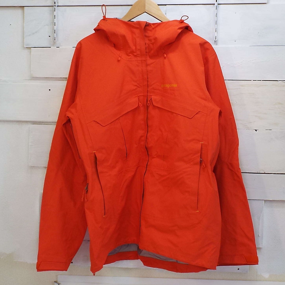 T660〇Patagonia(パタゴニア)エクソスフィア・ジャケット 84380SP13 Lサイズ ナイロン マウンテンパーカー拍卖